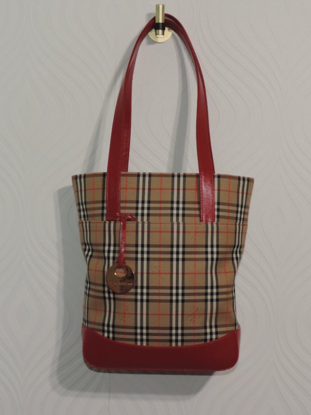 BURBERRY Classic Haymarket Check Canvas & Red Leather Tote Bag - w/COA - Picture 2 of 16
